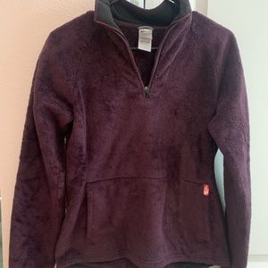 North face fleece pullover